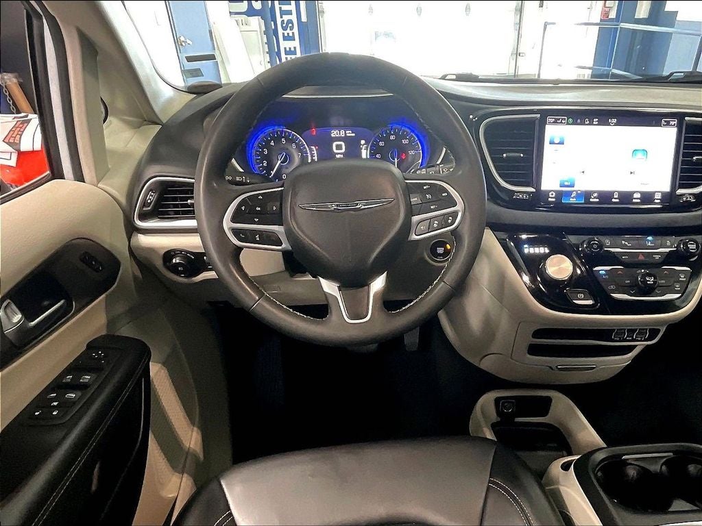 2023 Chrysler Pacifica Touring L FWD