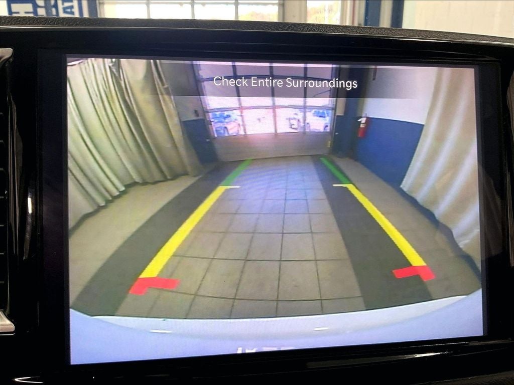 2023 Chrysler Pacifica Touring L FWD