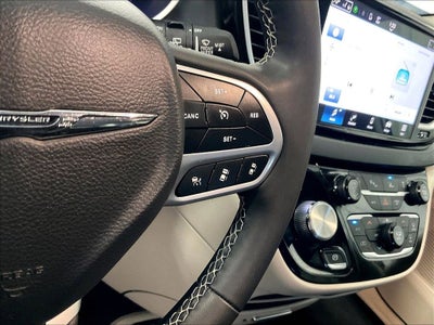 2023 Chrysler Pacifica Touring L FWD