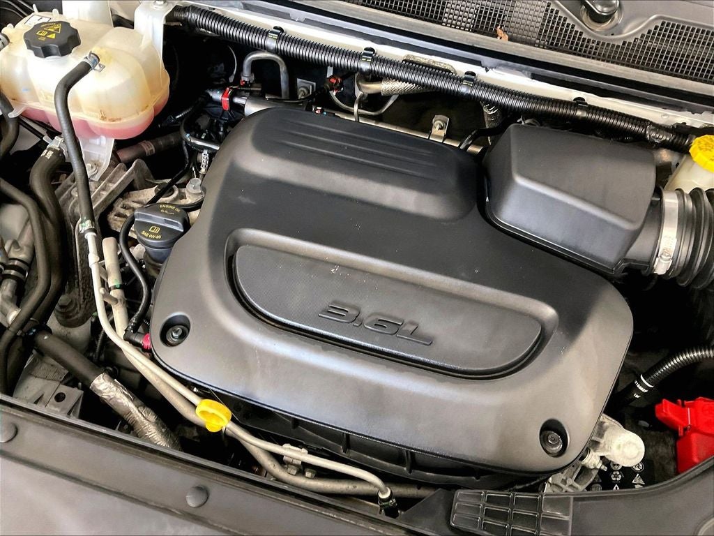 2023 Chrysler Pacifica Touring L FWD