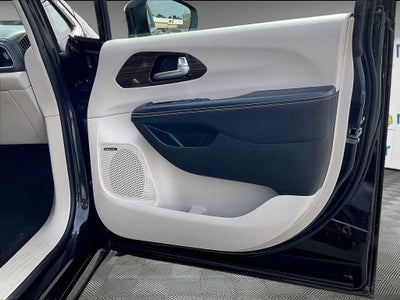 2022 Chrysler Pacifica Limited