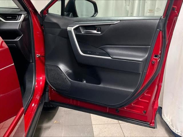 2025 Toyota RAV4 XLE Premium AWD (Natl)