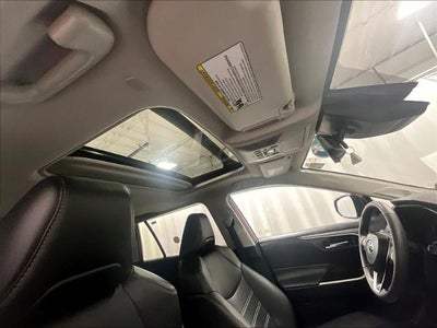 2025 Toyota RAV4 XLE Premium AWD (Natl)