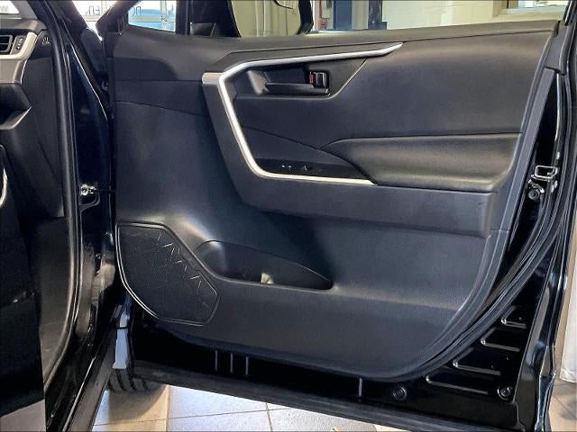 2021 Toyota RAV4 LE AWD (Natl)