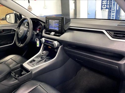 2021 Toyota RAV4 LE AWD (Natl)