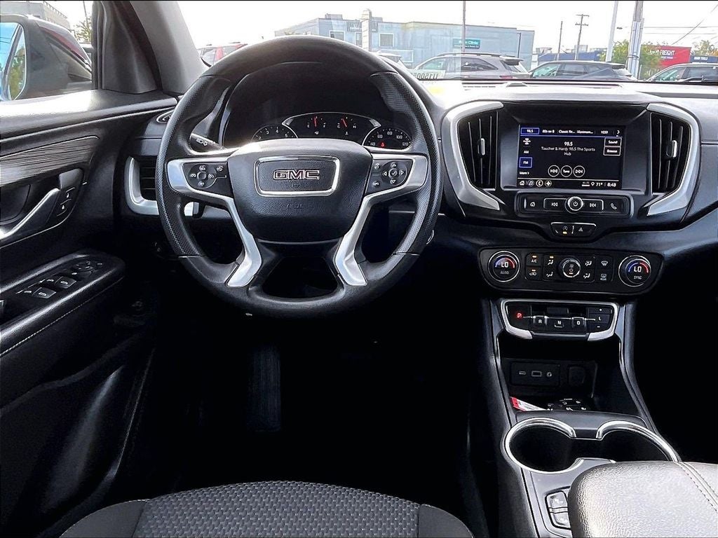 2023 GMC Terrain SLE