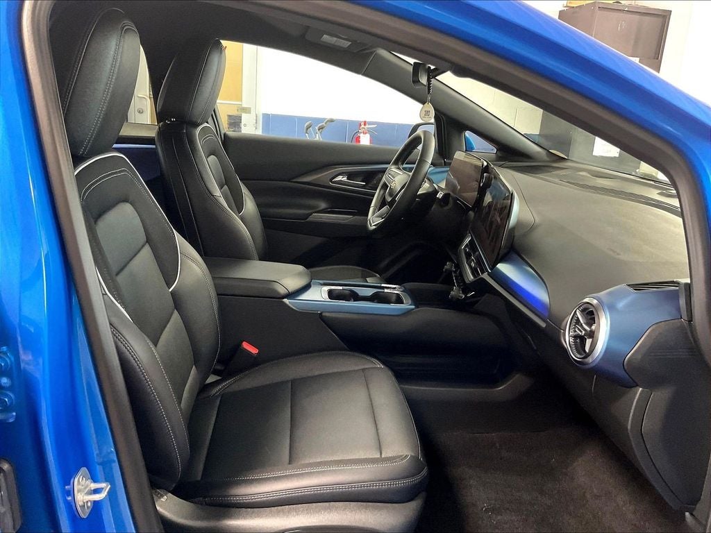 2024 Chevrolet Equinox EV LT
