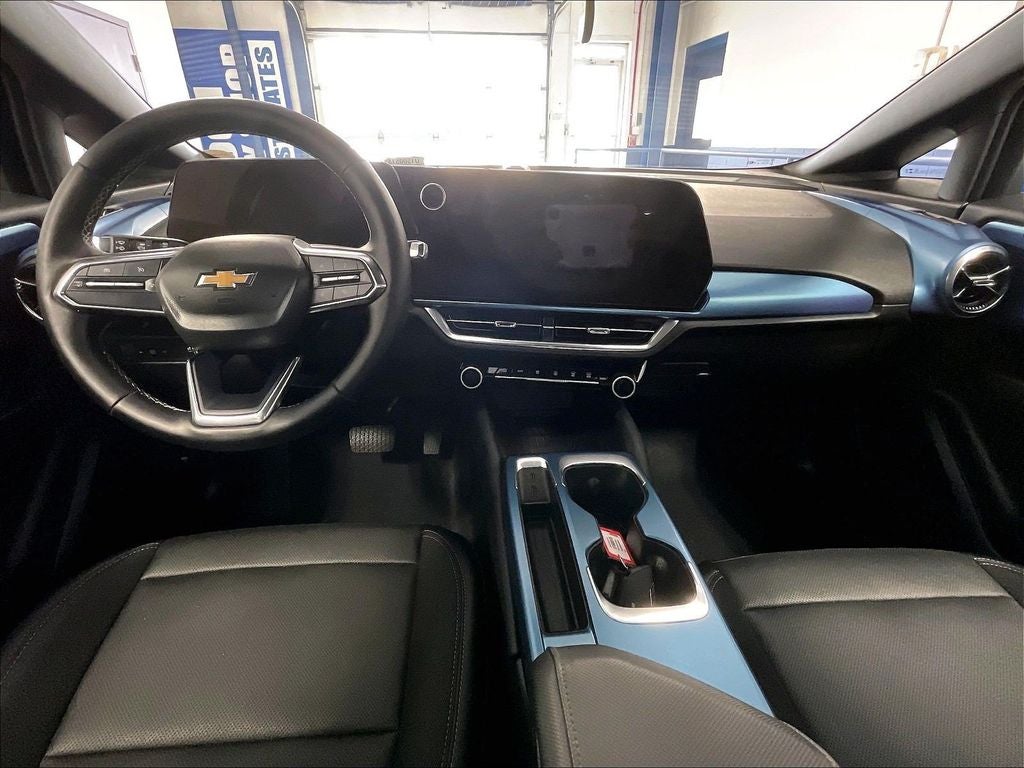 2024 Chevrolet Equinox EV LT