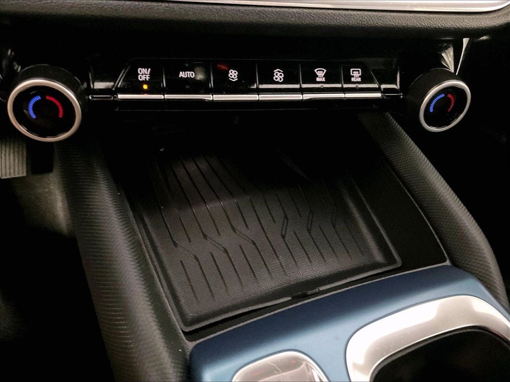 2024 Chevrolet Equinox EV LT