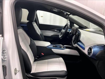 2025 Chevrolet Equinox EV 4dr LT2 w/PDE