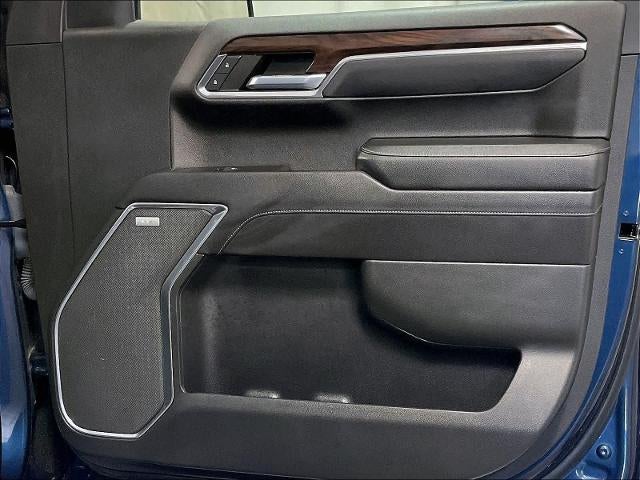 2022 GMC Sierra 1500 Crew Cab Short Box 4-Wheel Drive SLT