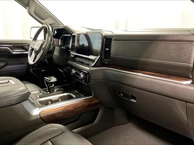 2022 GMC Sierra 1500 Crew Cab Short Box 4-Wheel Drive SLT