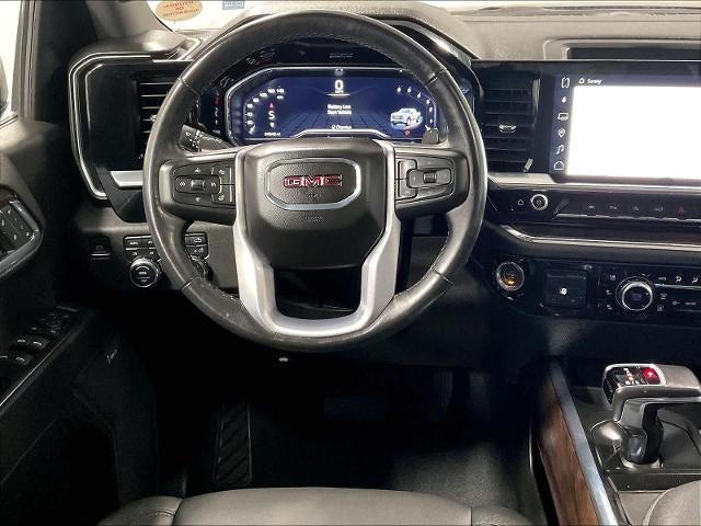 2022 GMC Sierra 1500 Crew Cab Short Box 4-Wheel Drive SLT