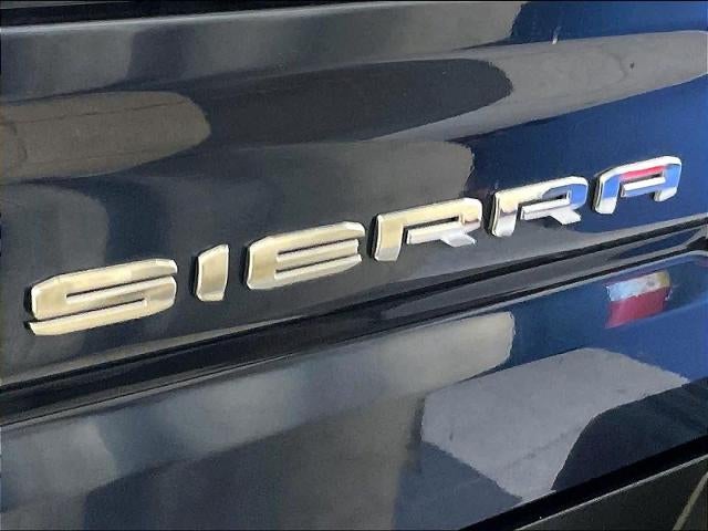 2022 GMC Sierra 1500 Crew Cab Short Box 4-Wheel Drive SLT