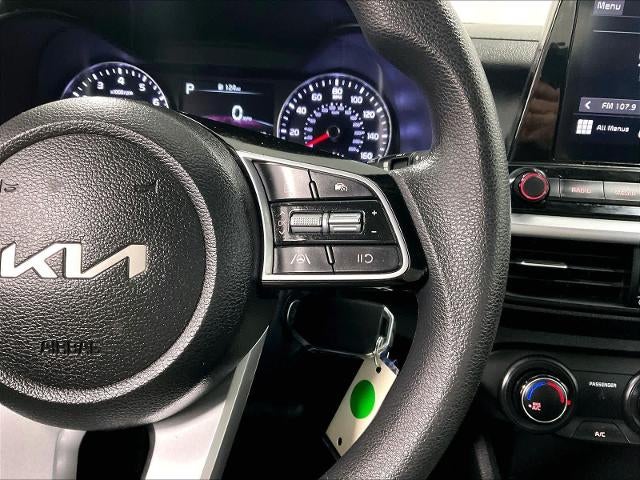 2023 Kia Forte LXS IVT