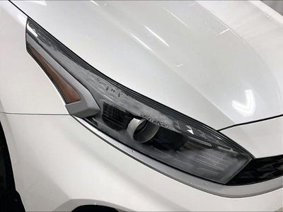 2023 Kia Forte LXS IVT