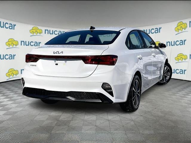 2023 Kia Forte LXS IVT