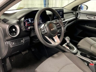 2023 Kia Forte LXS IVT