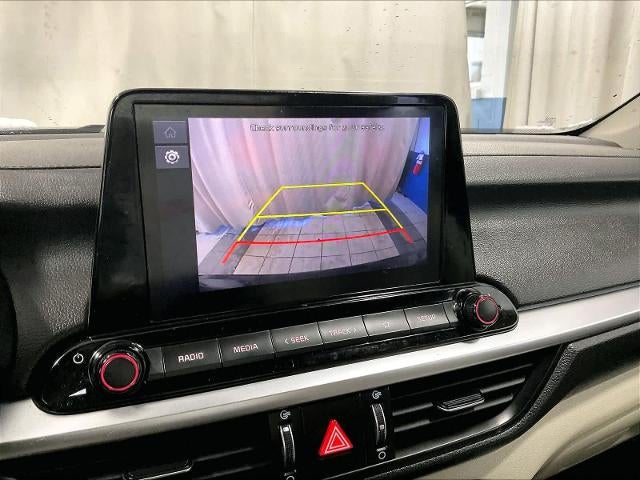 2023 Kia Forte LXS IVT