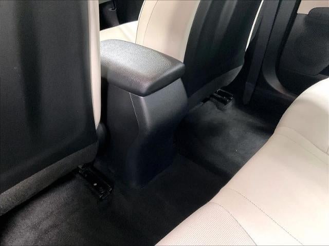 2023 Kia Forte LXS IVT