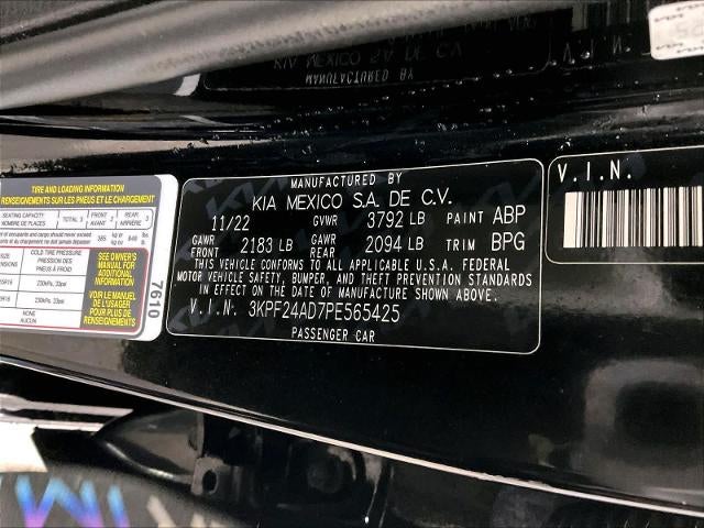 2023 Kia Forte LXS IVT