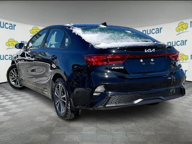 2023 Kia Forte LXS IVT