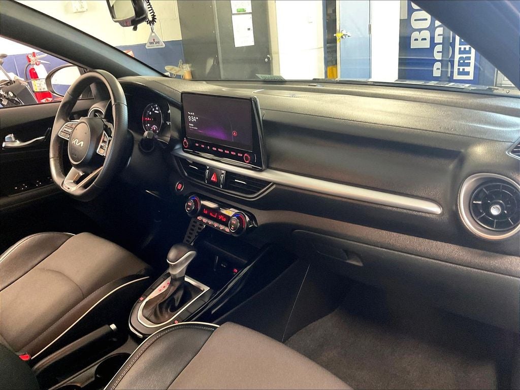 2023 Kia Forte GT-Line