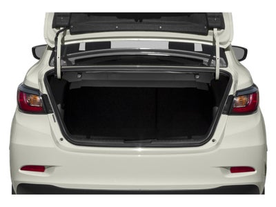 2020 Toyota Yaris Sedan LE Auto (Natl)