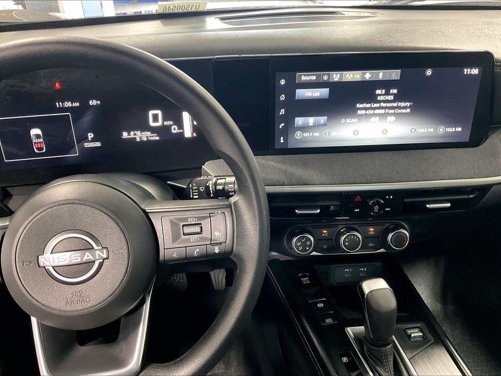 2025 Nissan Kicks SV