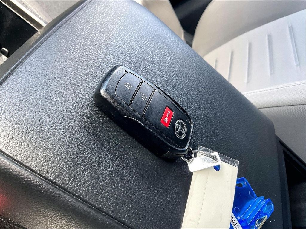 2025 Toyota Tacoma Hybrid TRD Sport
