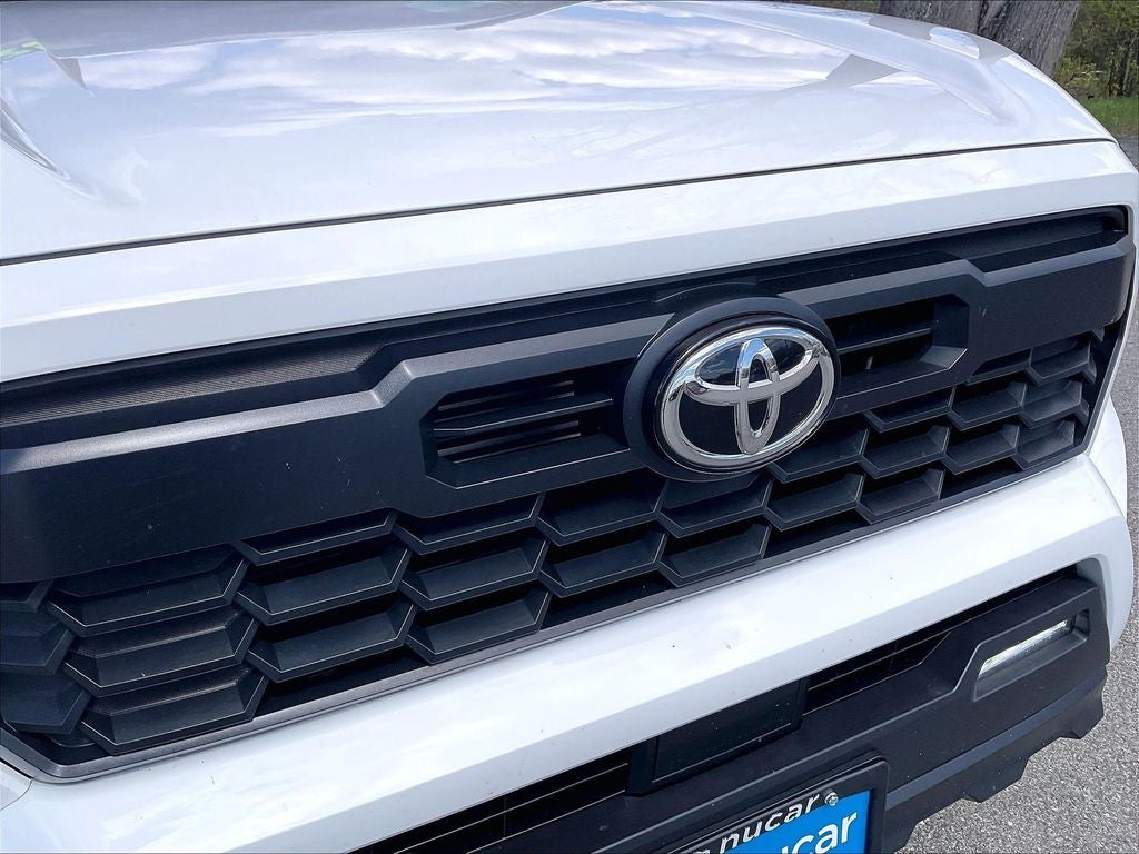 2025 Toyota Tacoma Hybrid TRD Sport
