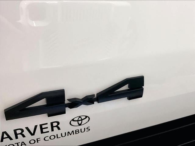 2024 Toyota Tacoma 4WD 4WD TRD Off Road Double Cab 5' Bed MT (Natl)