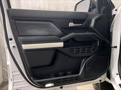 2024 Toyota Tacoma 4WD 4WD TRD Off Road Double Cab 5' Bed MT (Natl)