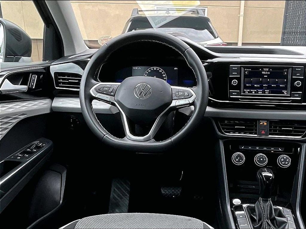 2023 Volkswagen Taos 1.5T S