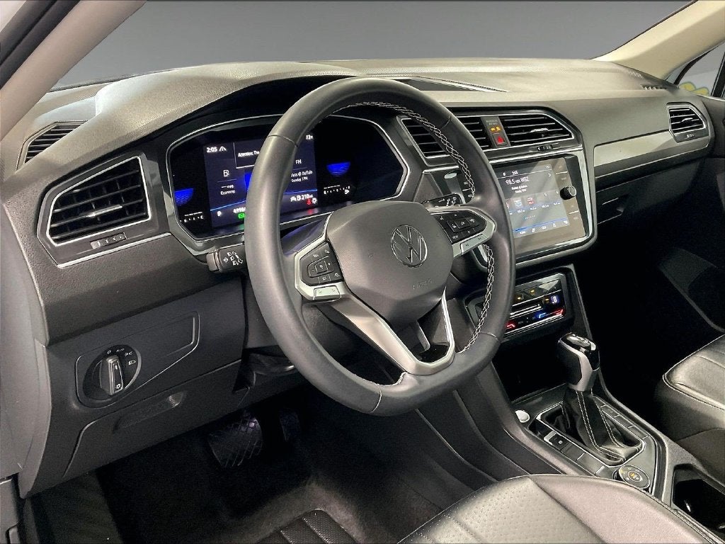2023 Volkswagen Tiguan 2.0T SE