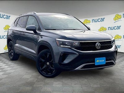 2022 Volkswagen Taos SE 4MOTION