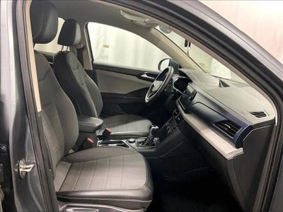 2022 Volkswagen Taos SE 4MOTION