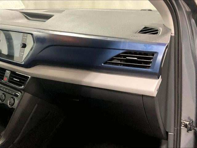 2022 Volkswagen Taos SE 4MOTION