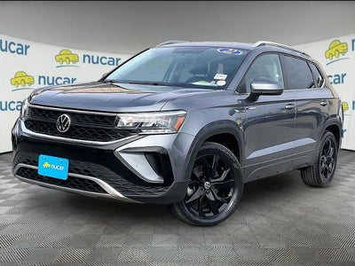 2022 Volkswagen Taos SE 4MOTION