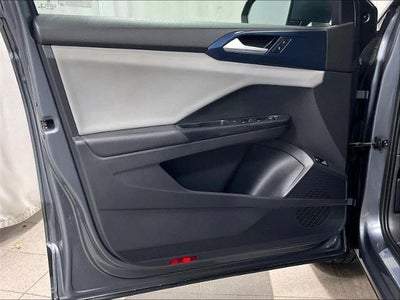 2022 Volkswagen Taos SE 4MOTION