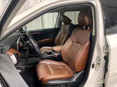 2022 Subaru Outback Touring XT CVT