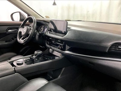 2022 Nissan Rogue AWD SL