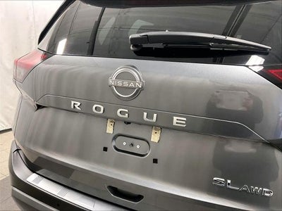 2022 Nissan Rogue AWD SL