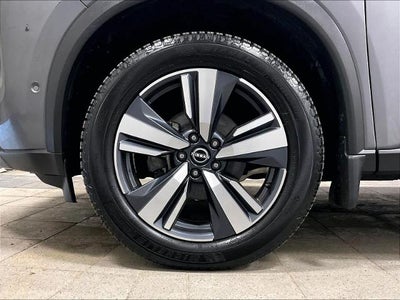 2022 Nissan Rogue AWD SL