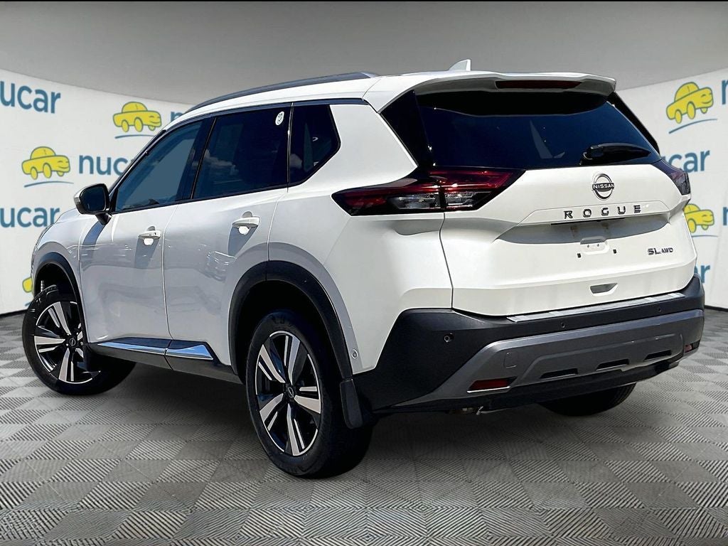 2023 Nissan Rogue SL