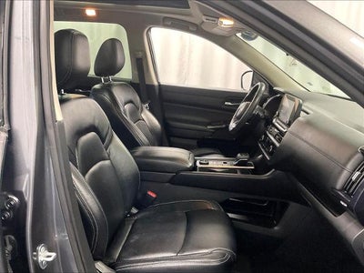 2022 Nissan Pathfinder SV 4WD