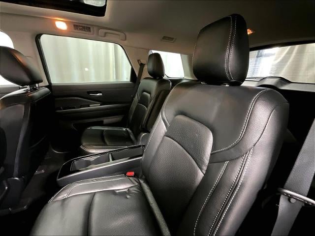 2022 Nissan Pathfinder SV 4WD