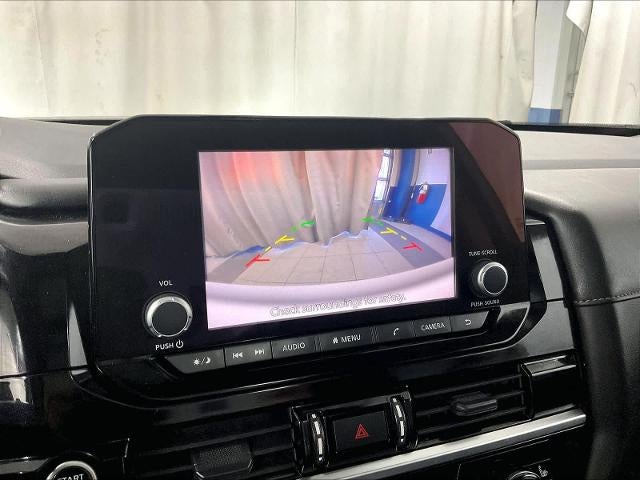 2022 Nissan Pathfinder SV 4WD