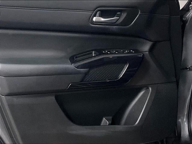 2022 Nissan Pathfinder SV 4WD