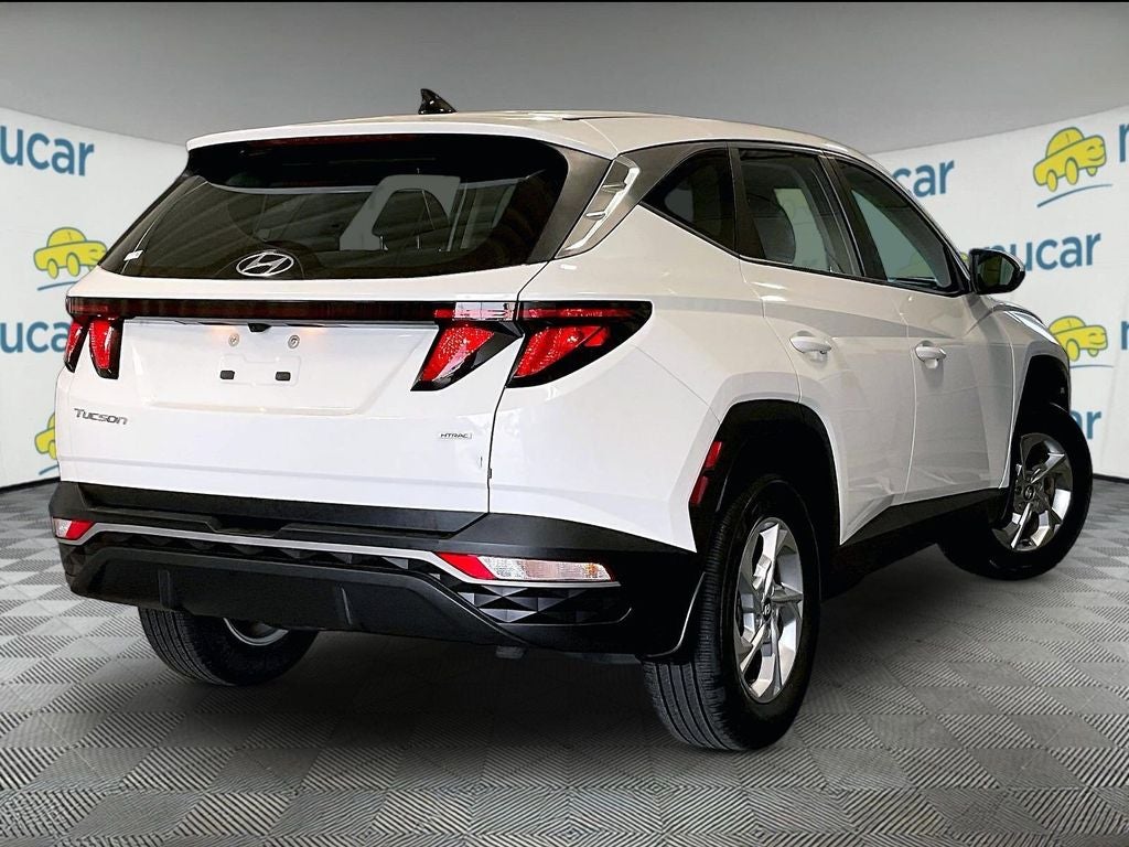 2023 Hyundai Tucson SE